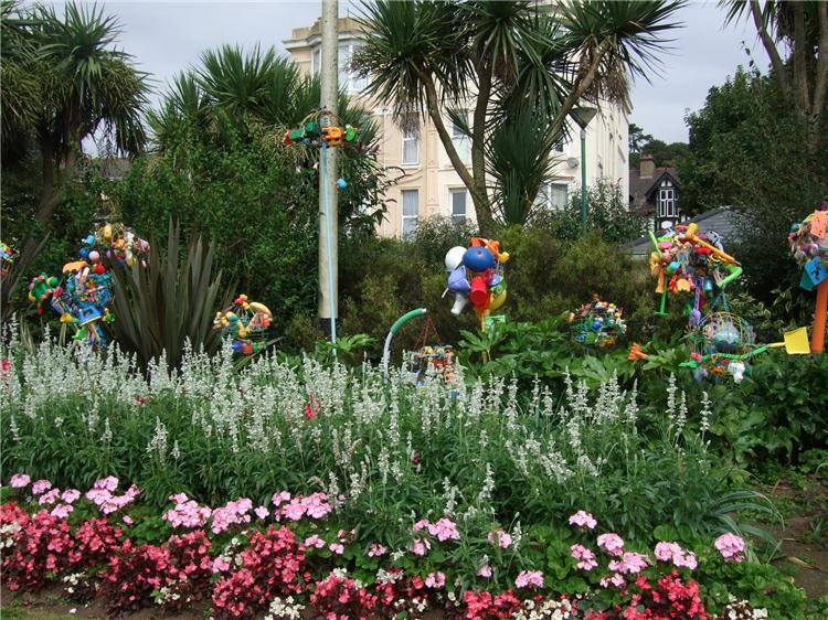 Lawn Sculptures